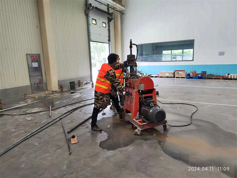 振安厂房地面下沉塌陷注浆加固施工